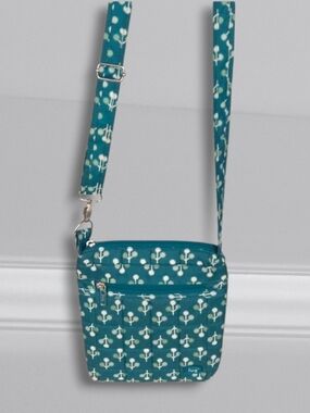 Lug "Skipper SE" in Orchard Teal Floral Print-Crossbody Purse-Travel Purse